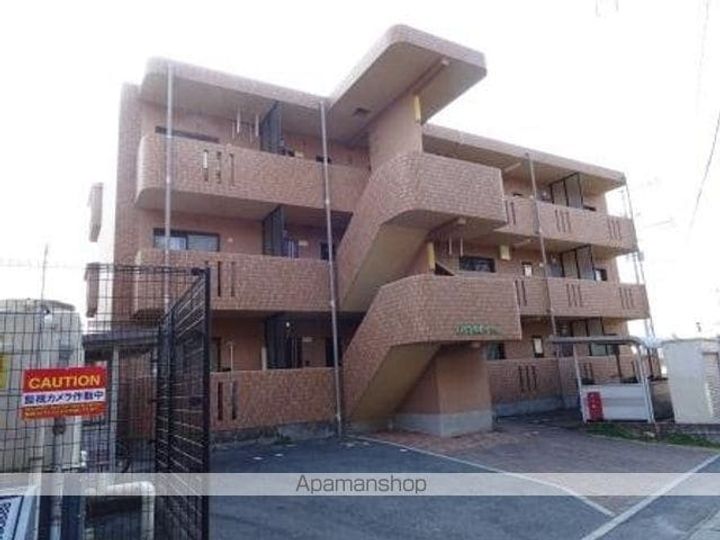 ロイヤルハイツⅡ303の外観