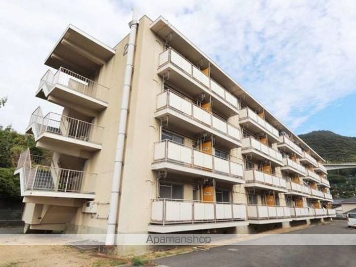 ビレッジハウス中庄2号棟107の外観