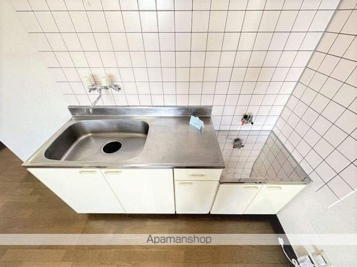 ハウス栗の木202のキッチン