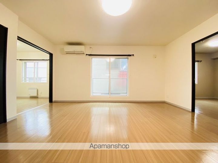 クレールマンション湯川の内装