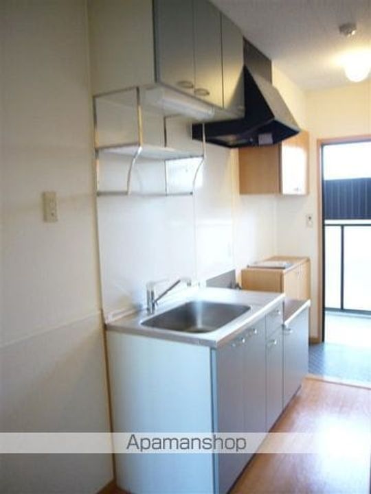 サンガーデン桜 D棟のキッチン