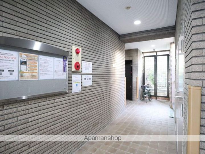 愛知県名古屋市東区代官町の賃貸マンション502の外観
