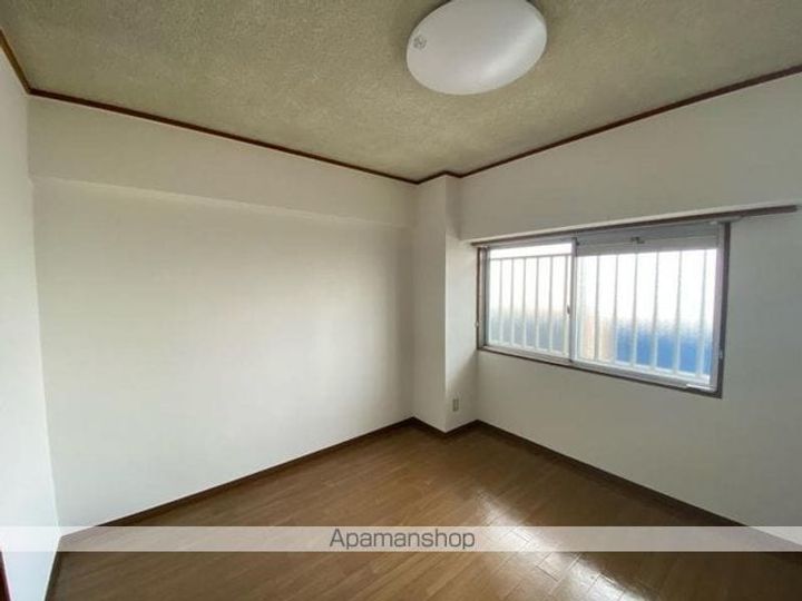 香川県高松市茜町の賃貸マンションの内装