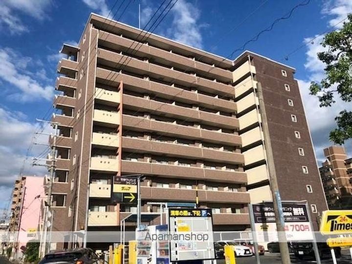 滋賀県大津市大萱1丁目の賃貸マンションの外観