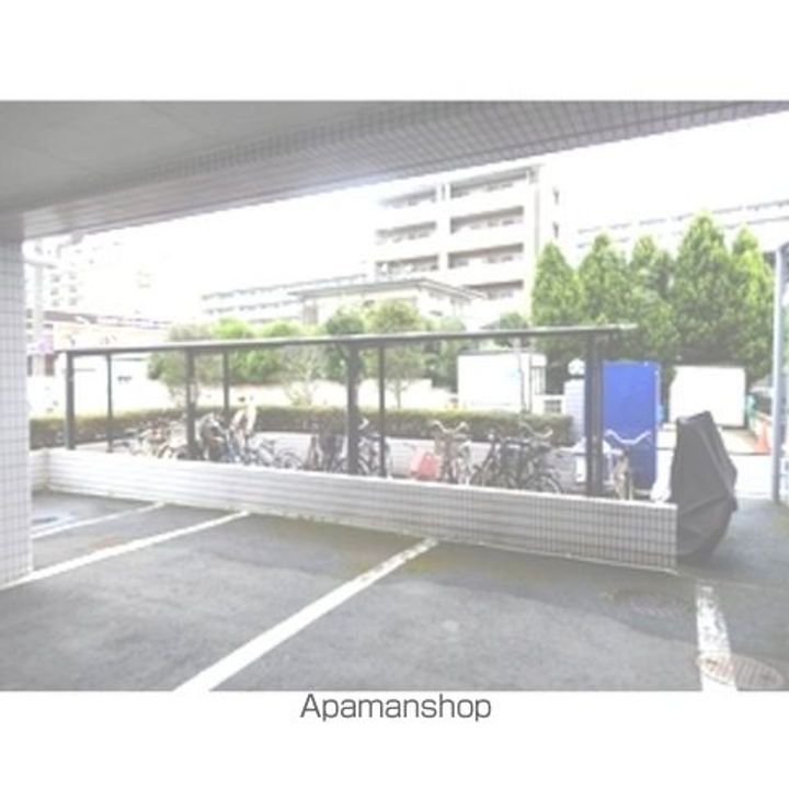 プラーティット本中山の周辺
