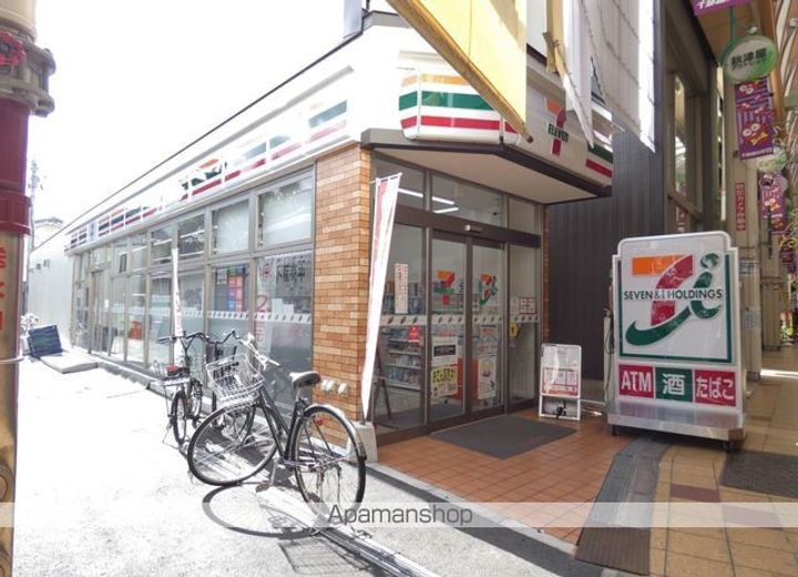 リベラル大宮102の周辺