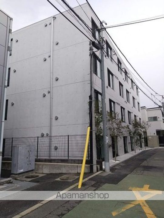 東京都中野区弥生町5丁目の賃貸マンションの外観