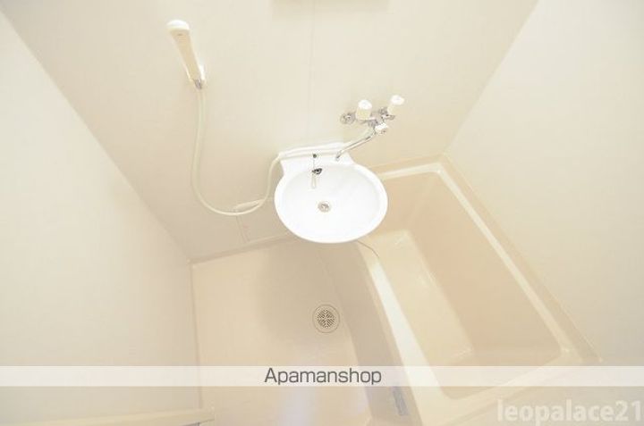 レオパレスレジリエンスの風呂