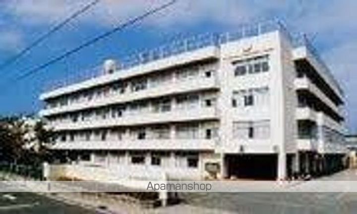 ルミエール101の周辺