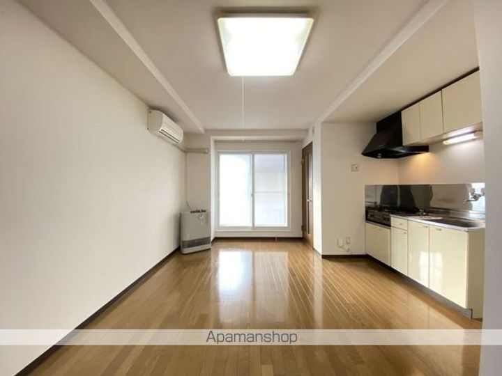 ユニBOX2507の内装