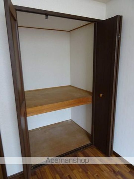 ホワイトキャッスル遠見塚7番館の内装