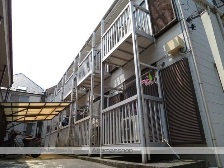 ホワイトコーポ105の外観