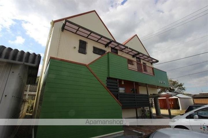 香川県さぬき市志度の賃貸アパートの外観