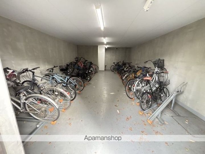 ロージェ泉中央の内装