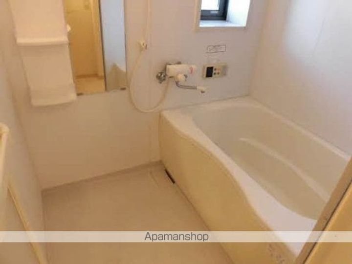 マ・メゾン19204の風呂