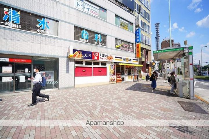 ヴェラハイツ市ヶ谷の周辺