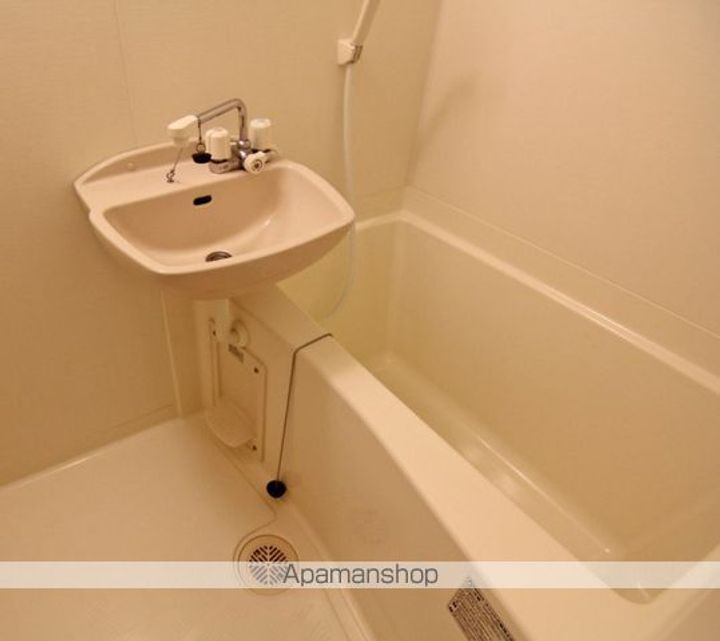 レオパレス北綾瀬の風呂