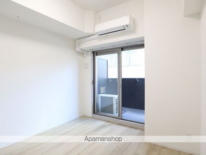 プレサンス桜山駅前アフォードの居間