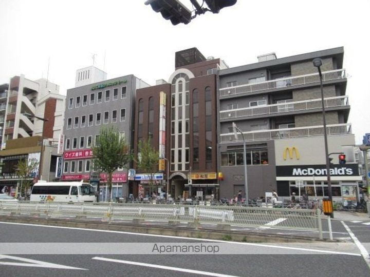 メトロアビコの外観