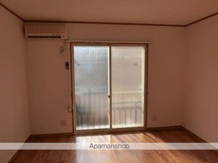 プリンスコート102の居間