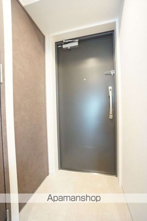 愛知県名古屋市西区新道2丁目(マンション)の賃貸物件の玄関