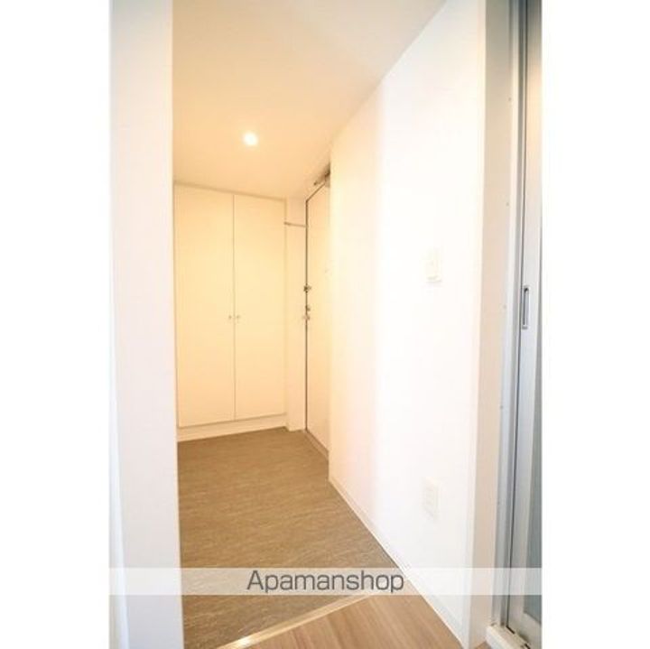 東雲キャナルコートCODAN19号棟の玄関