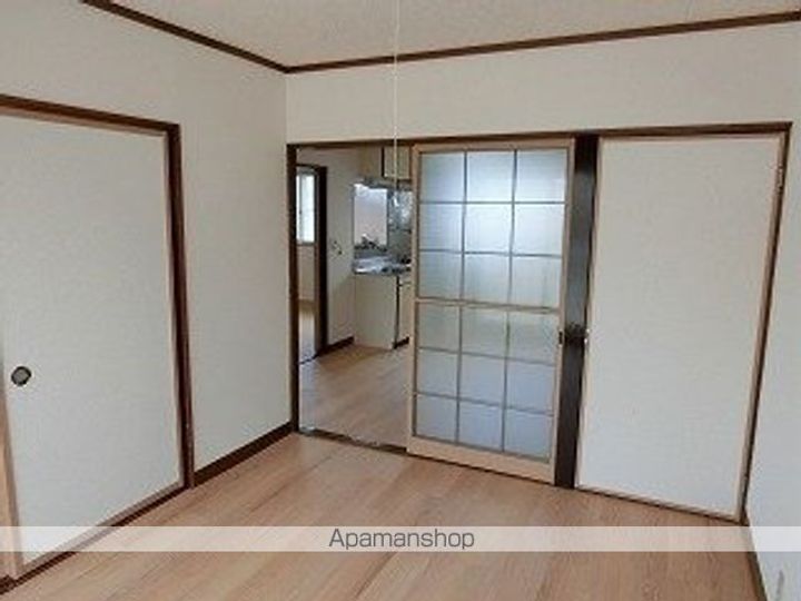プレステージ黒石野205の内装