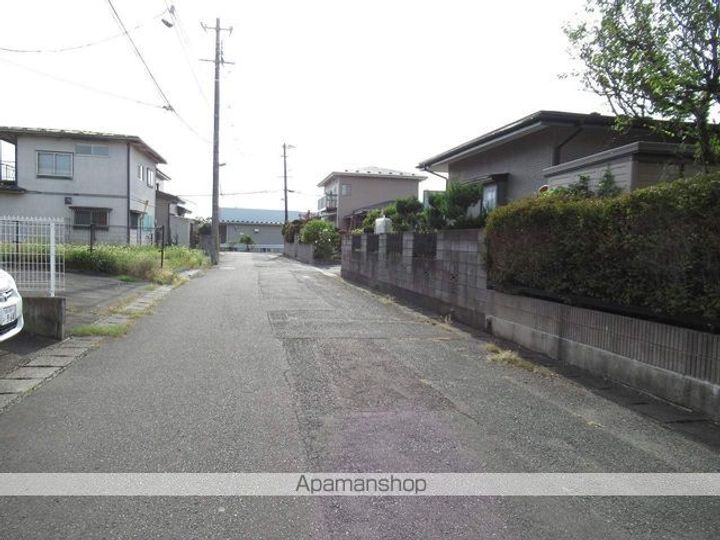 グローリーM巣子201の周辺