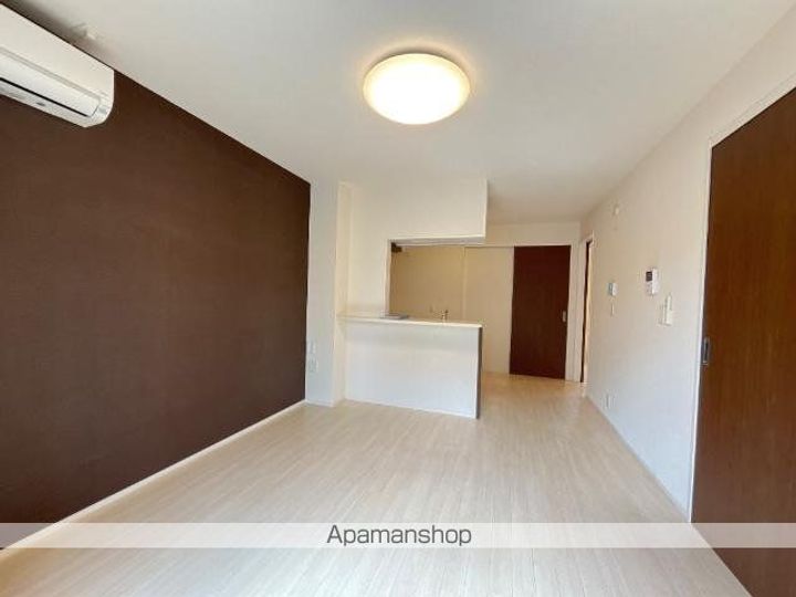 RIVIERE COTE(リヴィエール コート)の内装