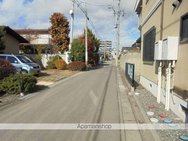 長野県松本市北深志2丁目の賃貸アパートの周辺
