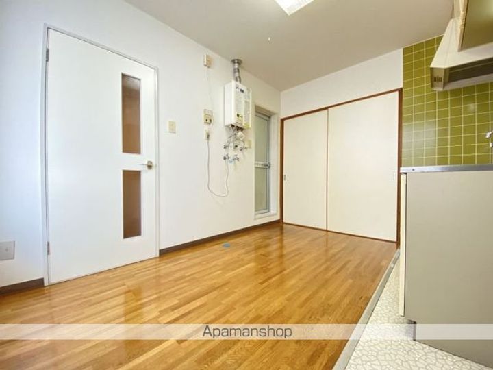 コミュニティ本通203の内装