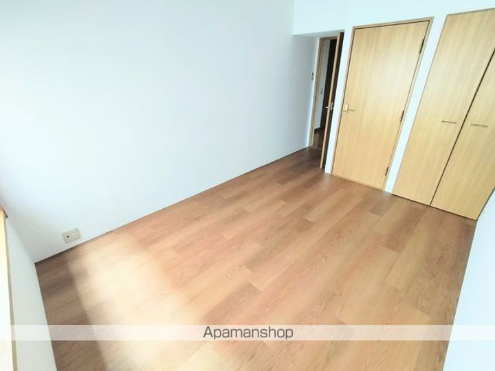 長野県長野市大字栗田の賃貸マンションの内装