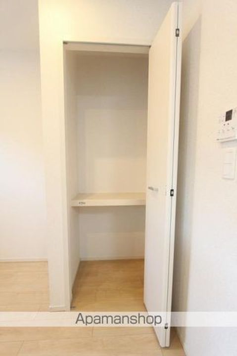 香川県高松市香西本町の賃貸アパートの内装
