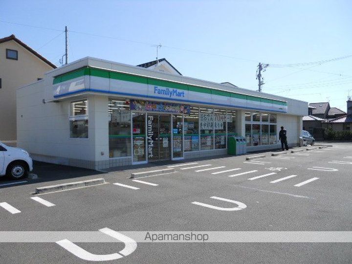 PROGRESS HALLの周辺