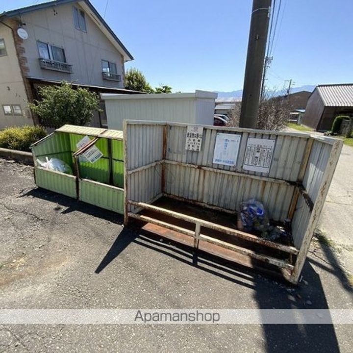 信大前青山ハイツB201のその他画像