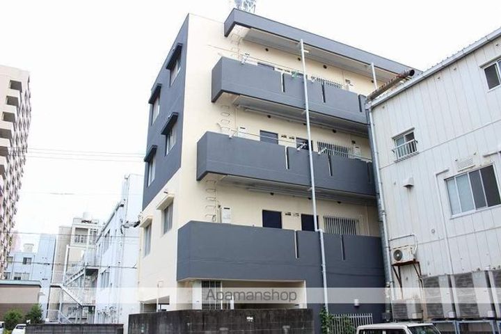 石原マンションの外観