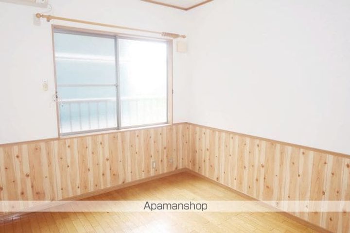 ルミエール宮寺の内装