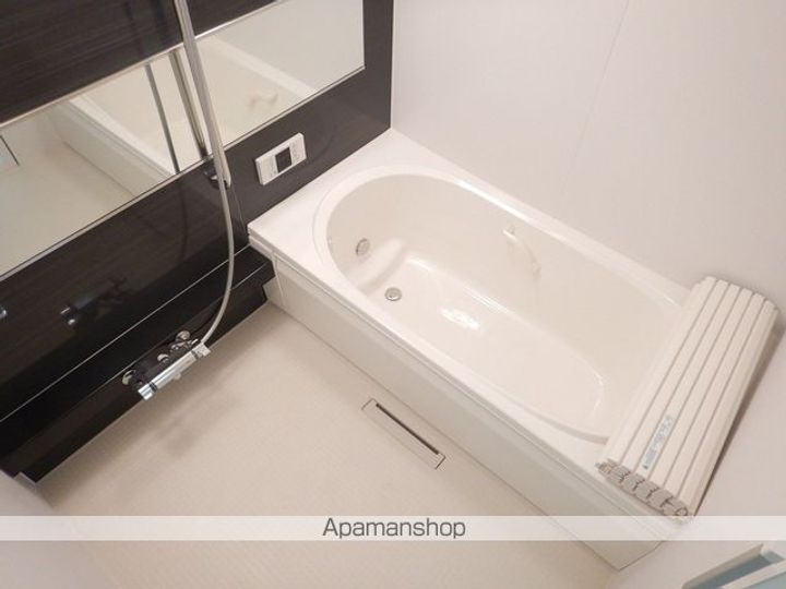 徳島県徳島市南田宮1丁目の賃貸マンションの風呂