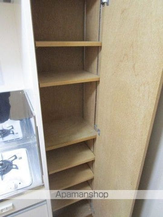 東京都杉並区堀ノ内3丁目の賃貸マンションの内装