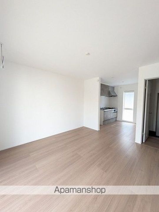 ブリス丸子新田102の居間