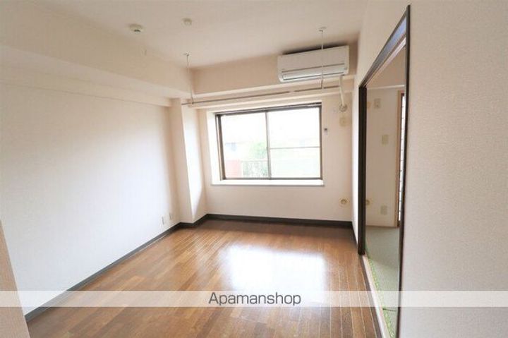 サニーハイツ村野の居間