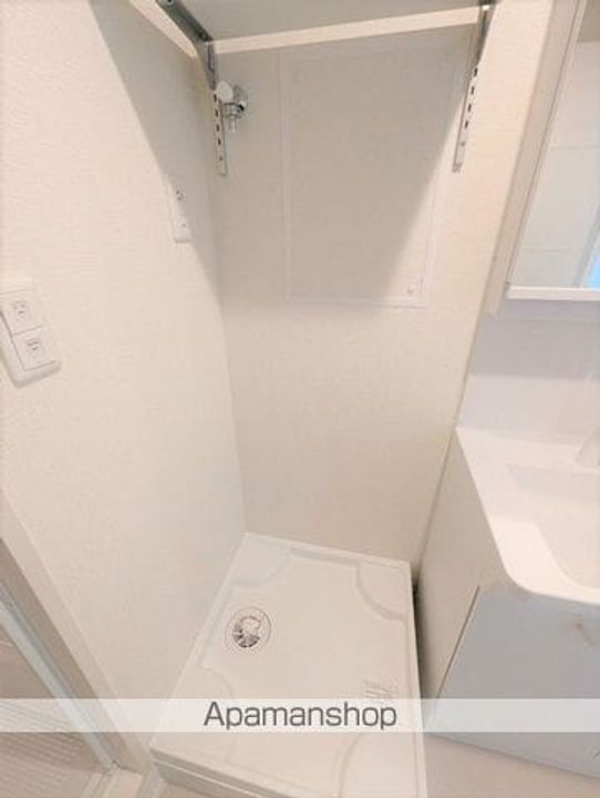 エターナル・ブライトの内装