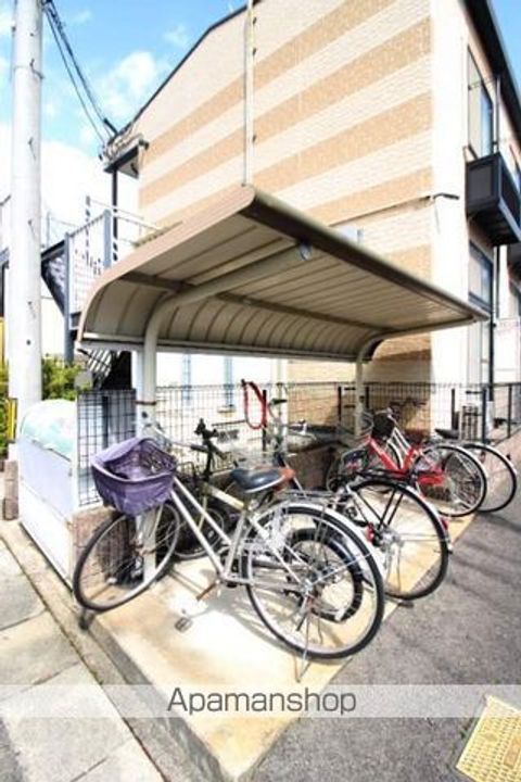 レオパレスエスペランスの外観