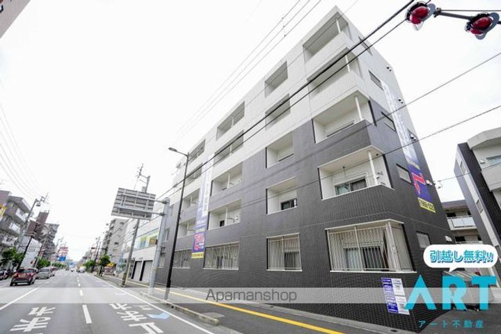 アルト萱町 西棟W406の外観