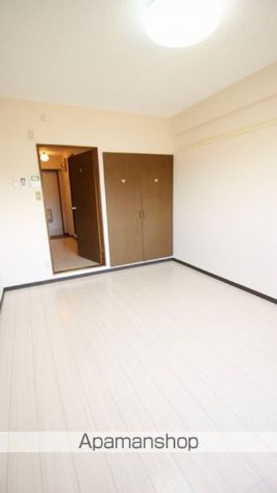 ハイツ杏里4Dの内装