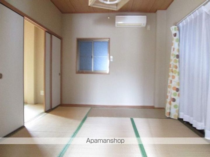 坂上アパート101の内装