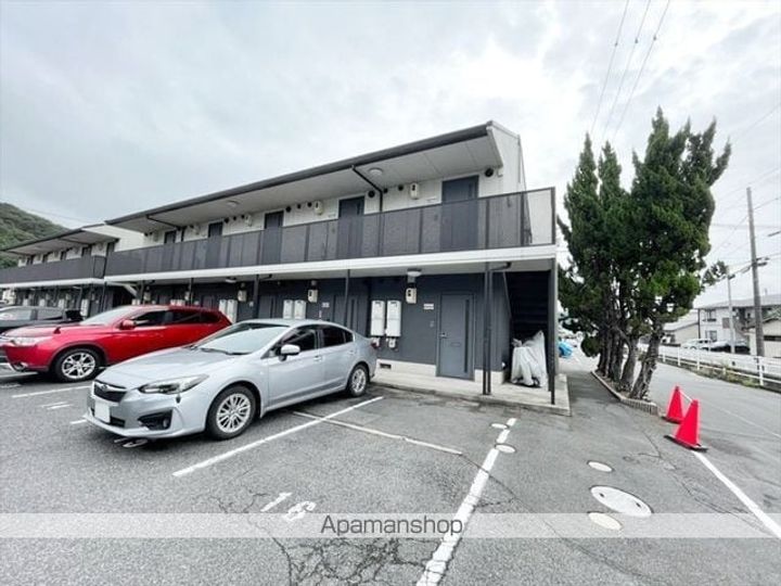 ノースヴェレッジ A棟の外観