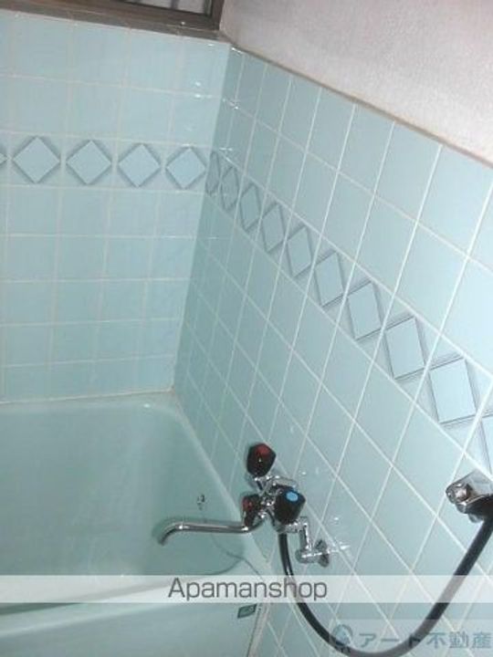 コーポ万亀 B棟の風呂