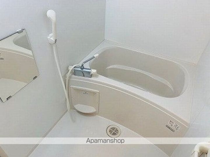 レオパレスコテナン阿見Cの風呂