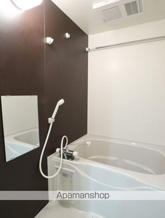 フジパレス日根野駅南Ⅱ番館102号室の風呂